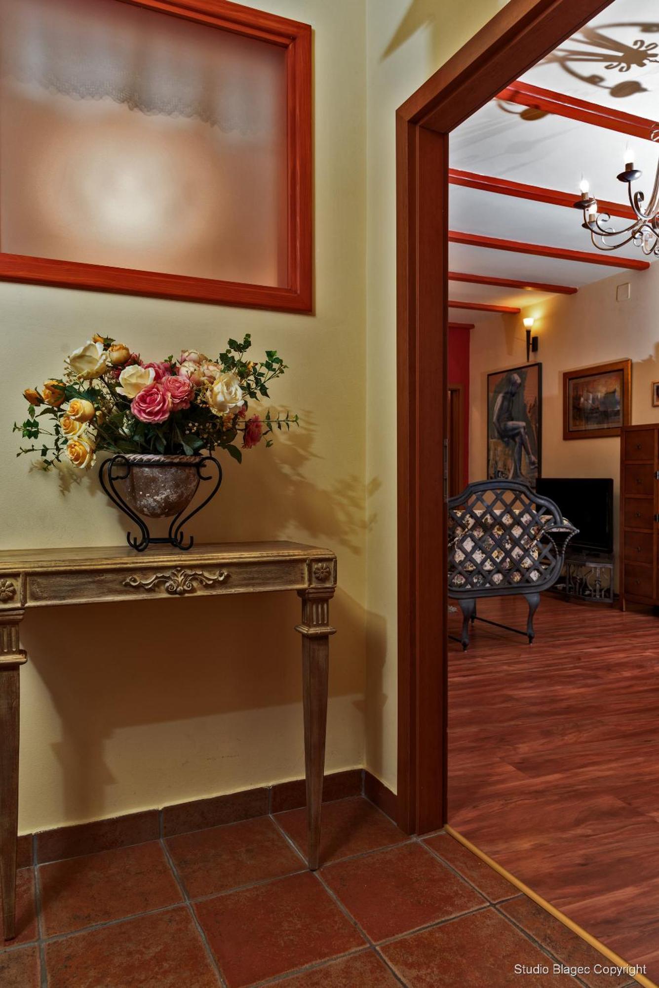 Emperor'S Suites Спліт Екстер'єр фото