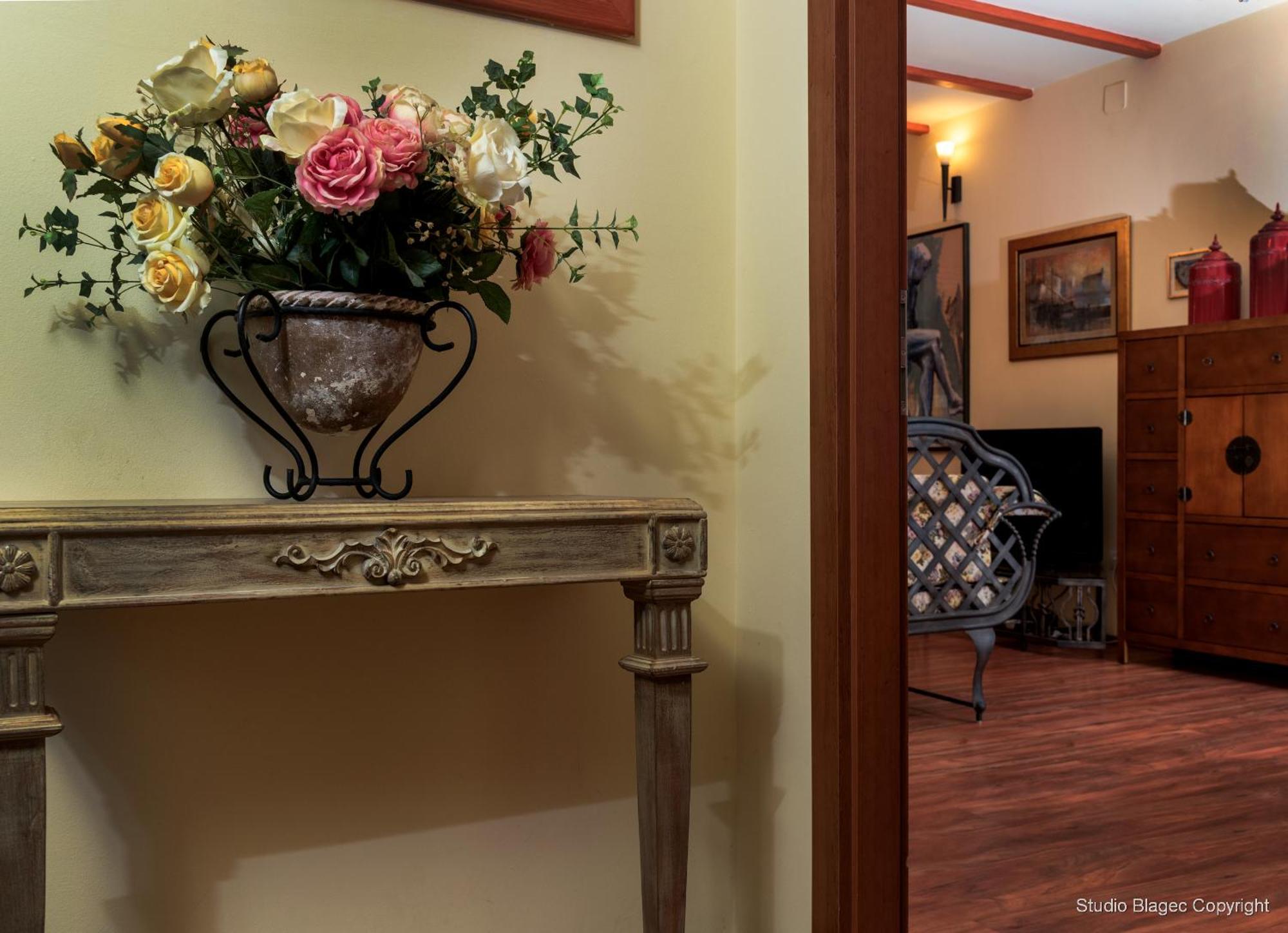 Emperor'S Suites Спліт Номер фото