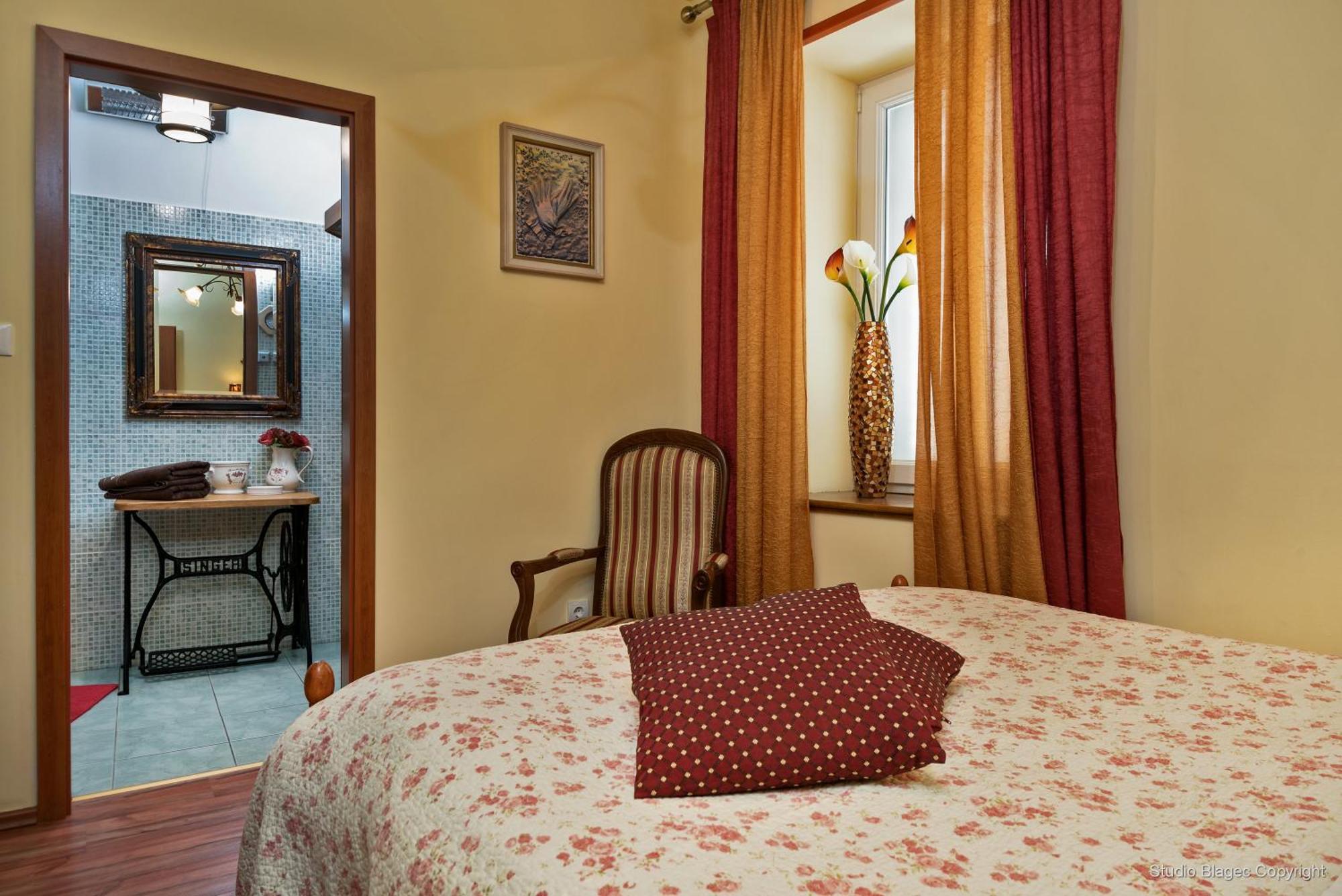 Emperor'S Suites Спліт Номер фото