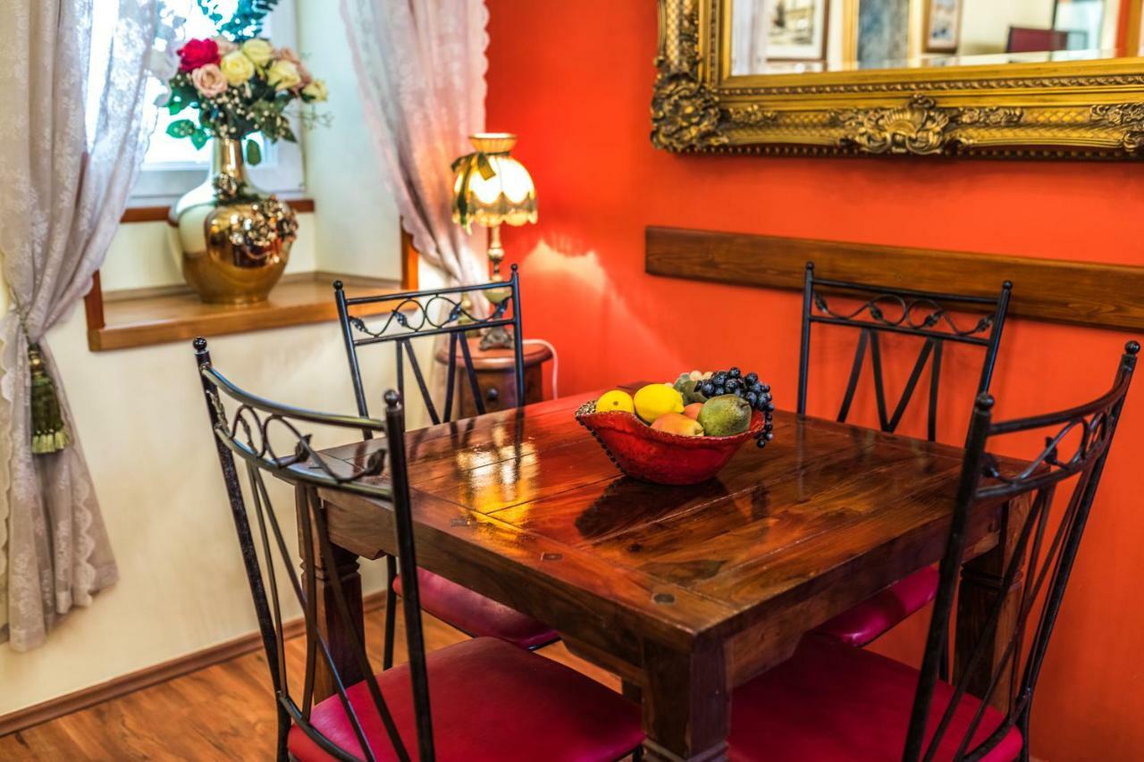 Emperor'S Suites Спліт Екстер'єр фото