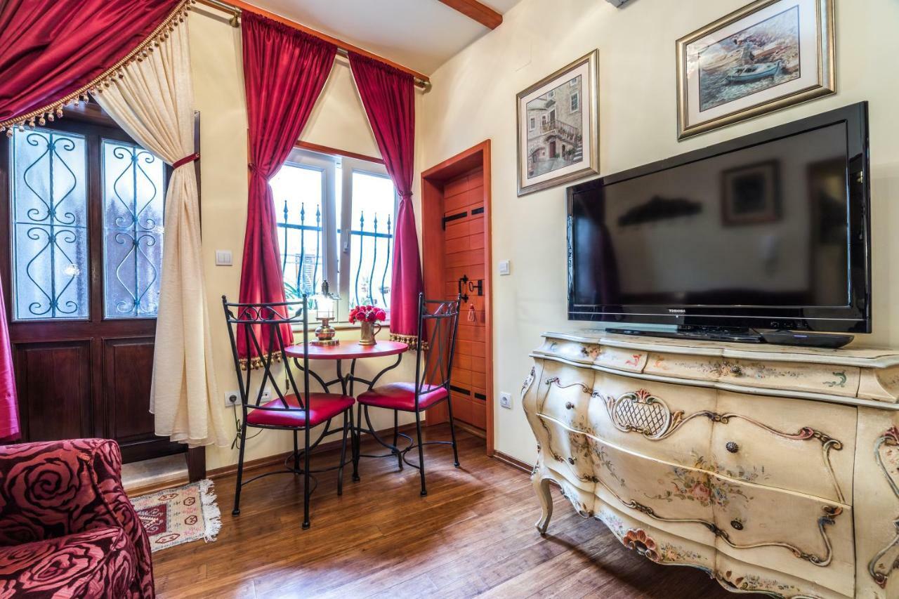 Emperor'S Suites Спліт Екстер'єр фото