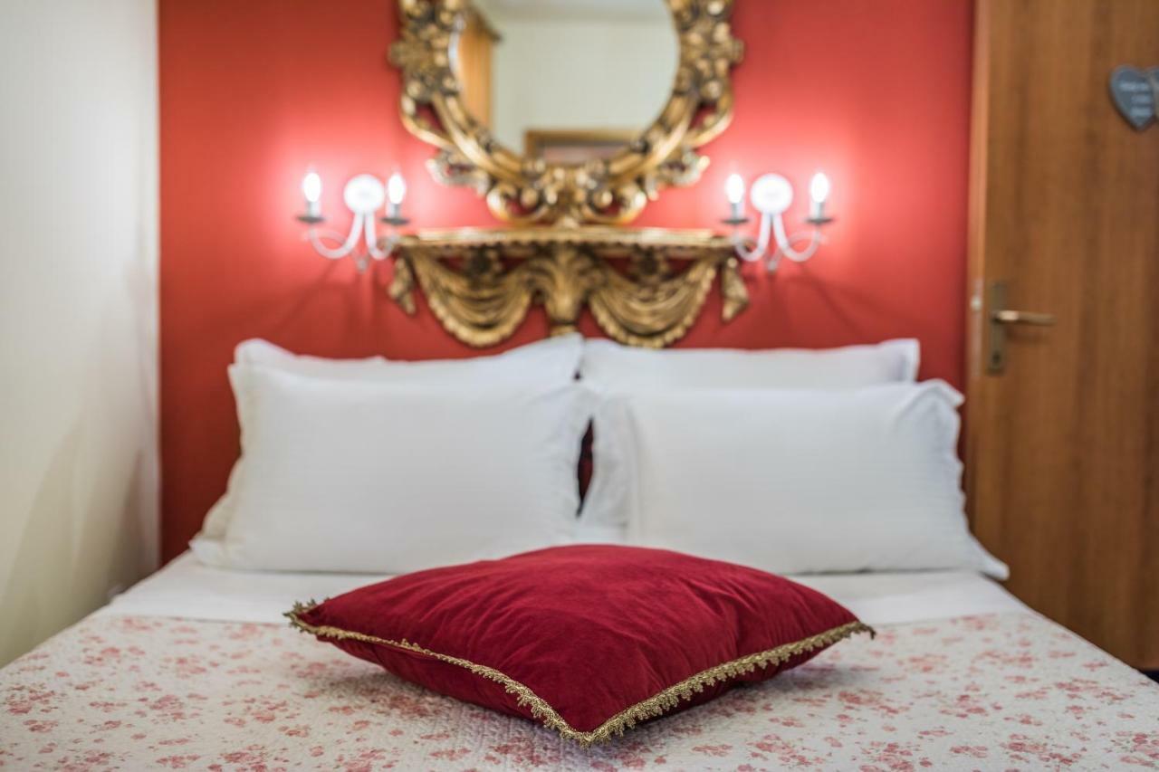 Emperor'S Suites Спліт Екстер'єр фото