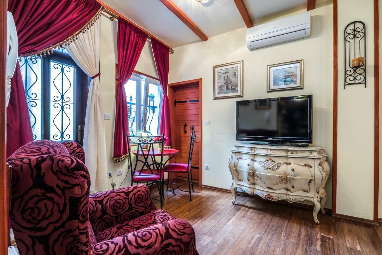 Emperor'S Suites Спліт Екстер'єр фото